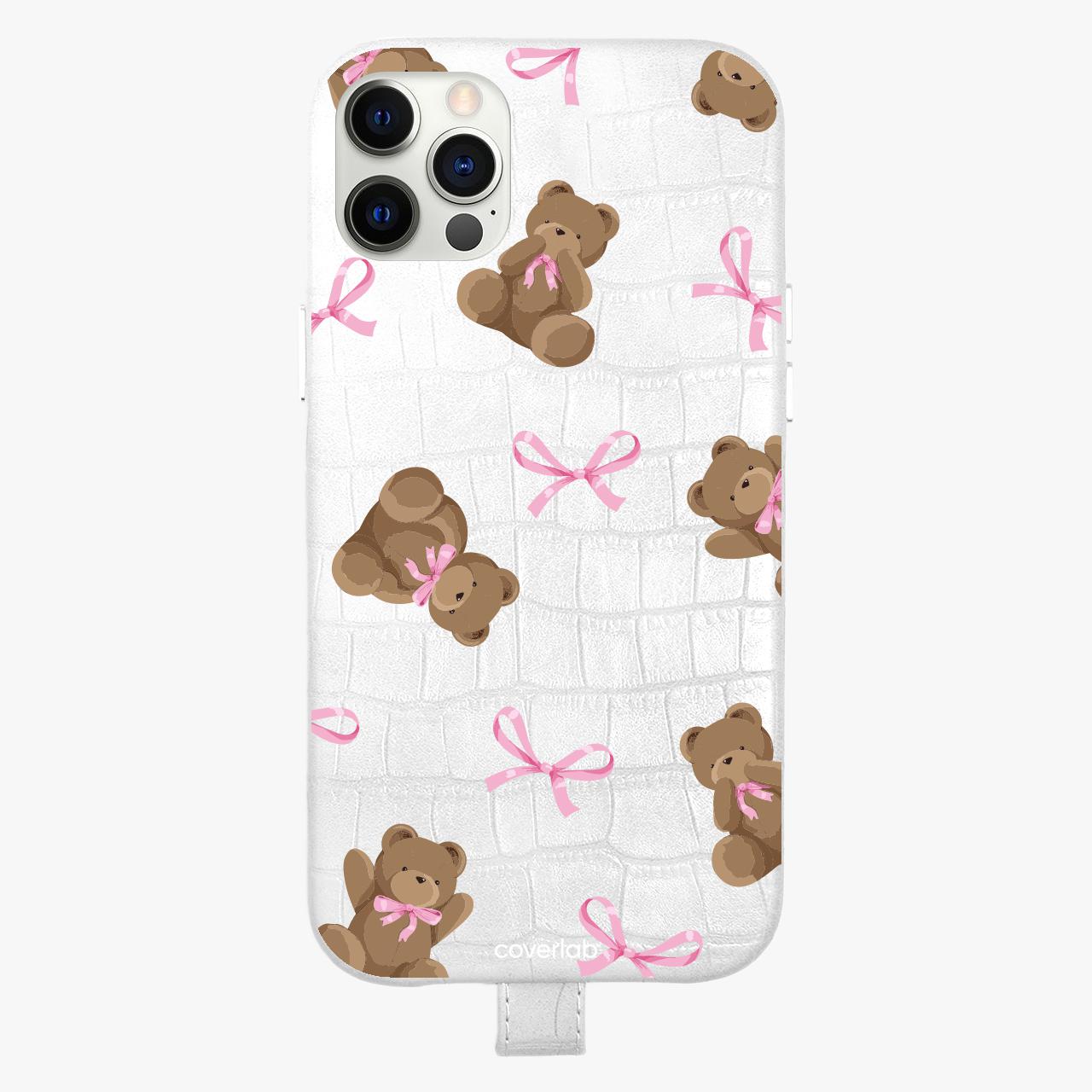 غطاء iPhone جلدي مخصص بتصميم تيدي بفيونكة جميلة